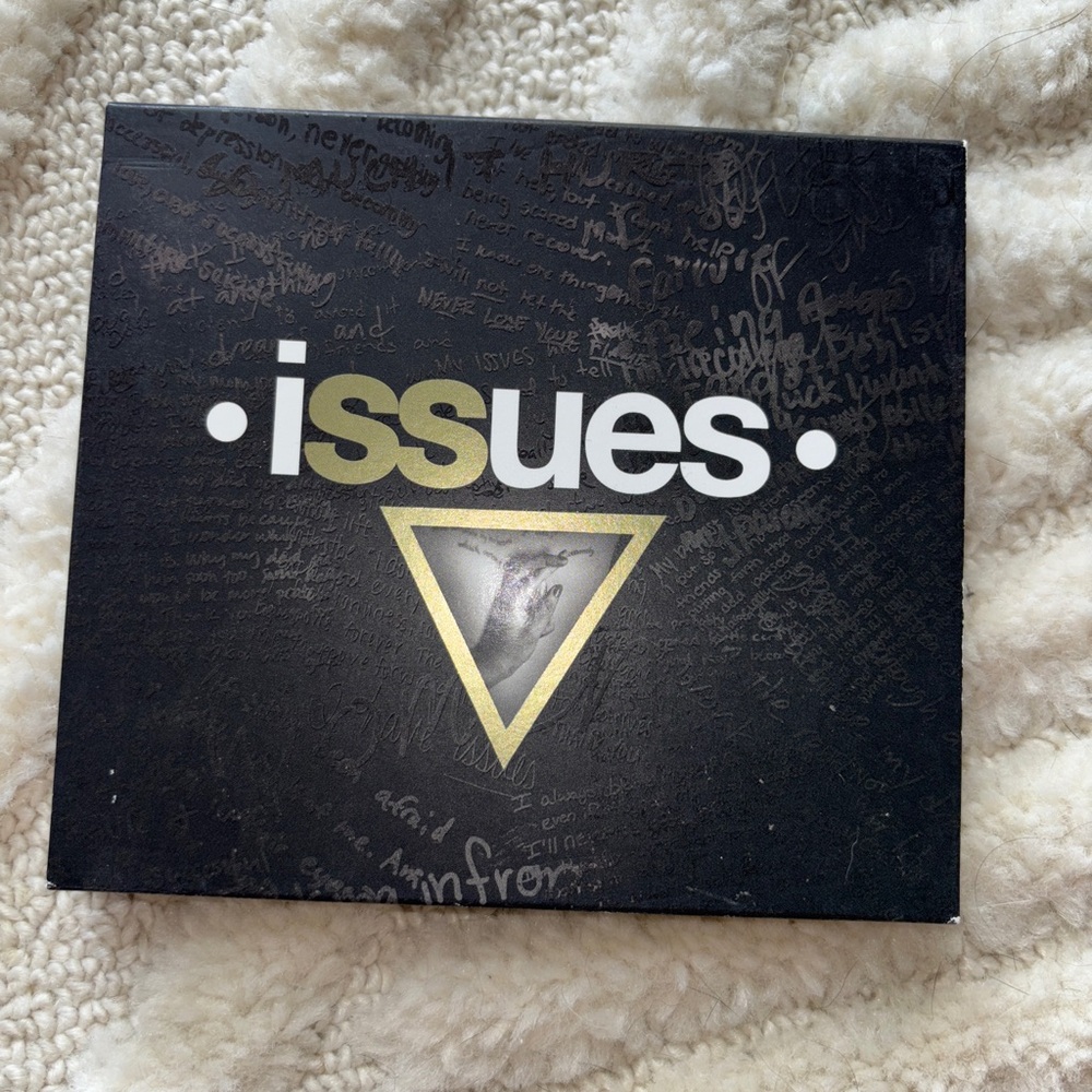 'Issues' CD